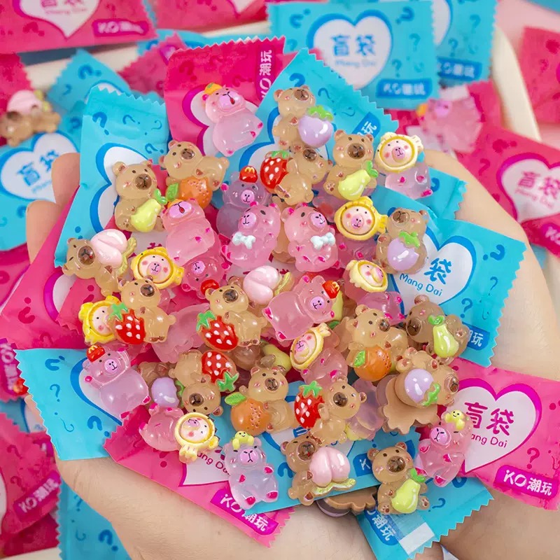 ตุ๊กตาคาปิบาราเรืองแสงสีพื้น ข - Grow Bag บทวิจารณ์และราคา